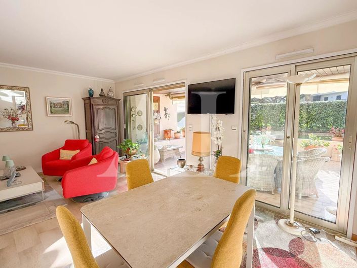 Image No.7-1 Bed Property for sale