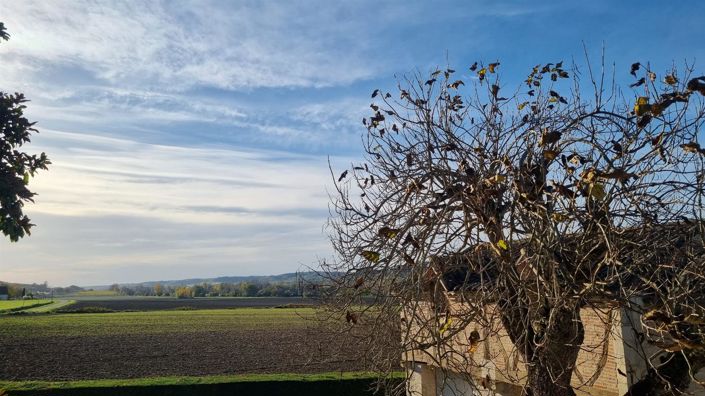 Image No.13-4 Bed House for sale