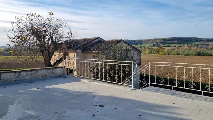 Image No.14-4 Bed House for sale