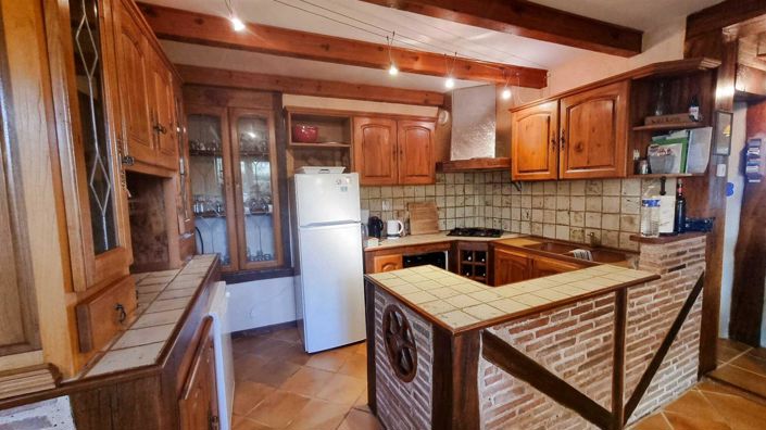 Image No.20-4 Bed House for sale