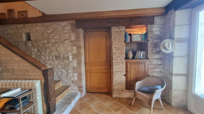 Image No.26-4 Bed House for sale