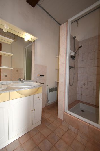 Image No.15-6 Bed House for sale