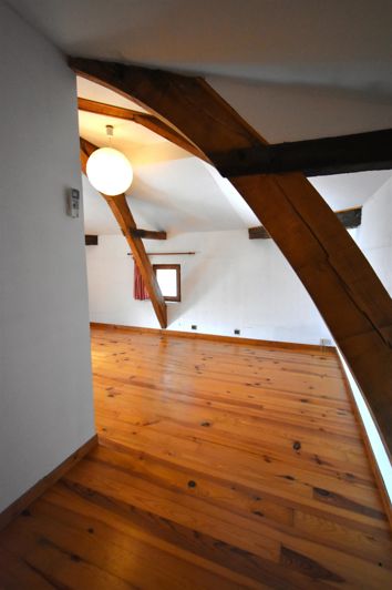 Image No.19-6 Bed House for sale