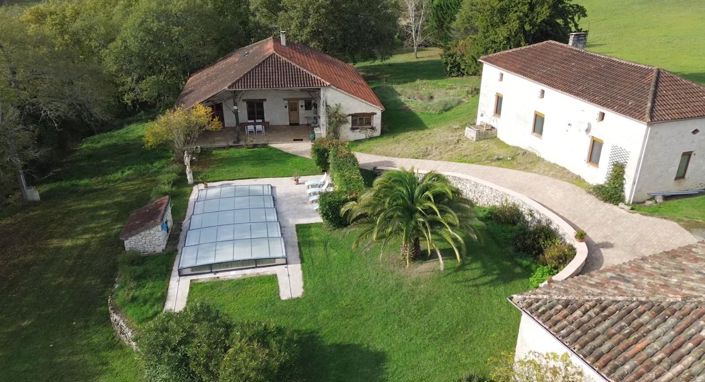 Image No.2-6 Bed House for sale