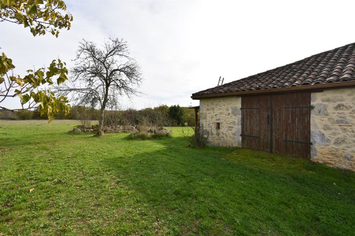 Image No.22-6 Bed House for sale