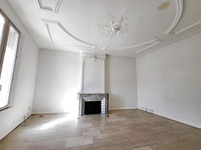 Image No.3-6 Bed House for sale