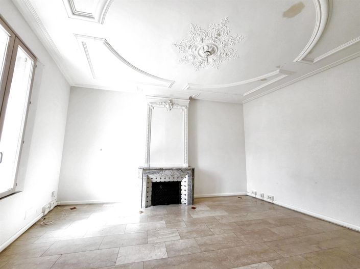 Image No.3-6 Bed House for sale