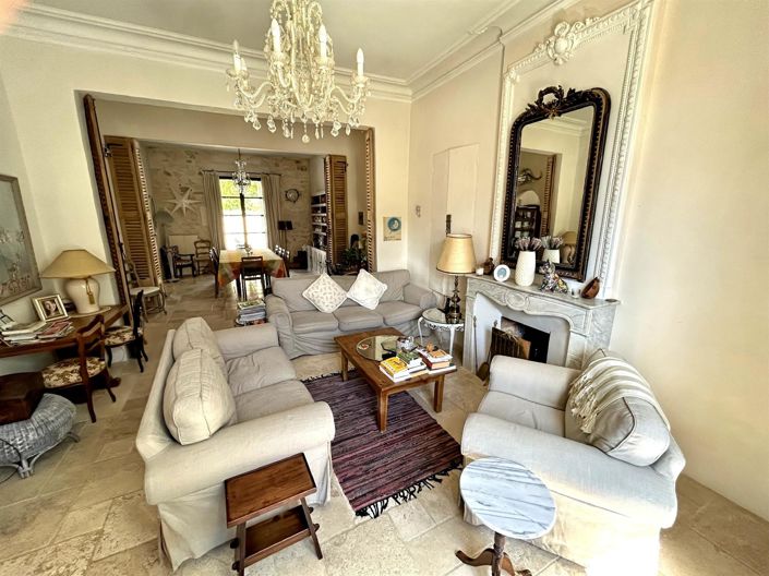 Image No.3-4 Bed House for sale