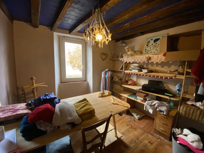 Image No.9-2 Bed House for sale