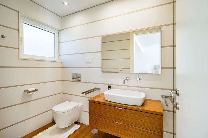 Image No.25-4 Bed House for sale