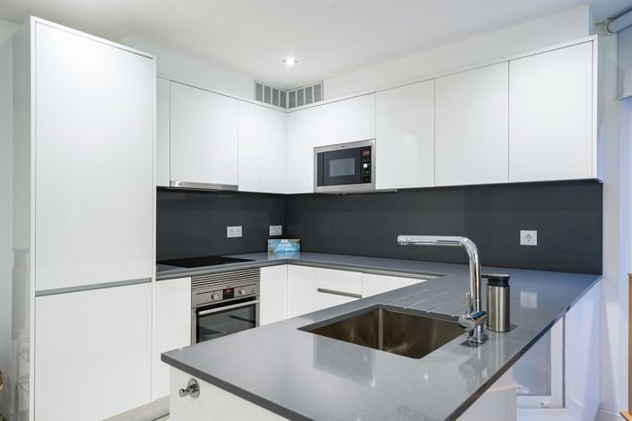 Image No.38-4 Bed House for sale