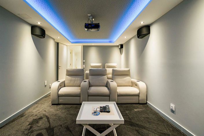 Image No.40-4 Bed House for sale