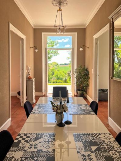 Image No.11-2 Bed House for sale