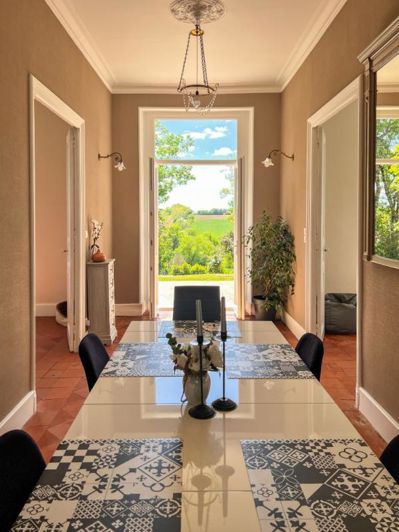 Image No.11-2 Bed House for sale