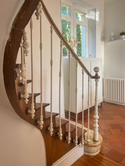 Image No.13-2 Bed House for sale