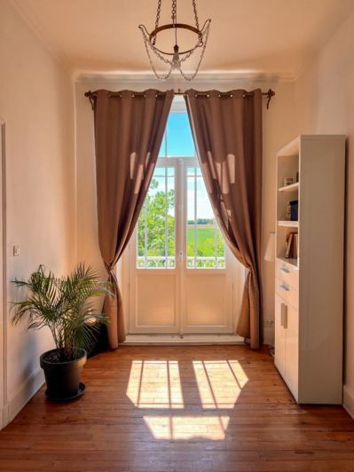 Image No.14-2 Bed House for sale