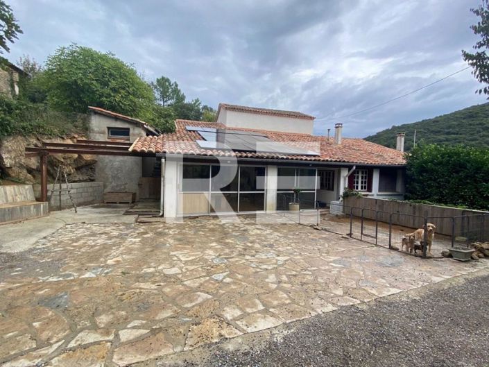 Image No.1-4 Bed House for sale