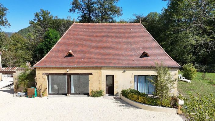 Image No.28-6 Bed House for sale