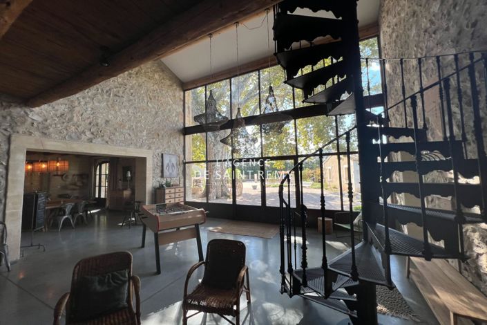 Image No.5-Maison de 6 chambres à vendre à Saint-Pierre-de-Mézoargues