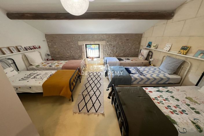 Image No.9-Maison de 6 chambres à vendre à Saint-Pierre-de-Mézoargues