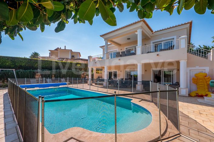 Image No.32-3 Bed House for sale