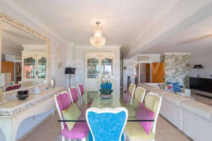 Image No.15-4 Bed Apartment for sale