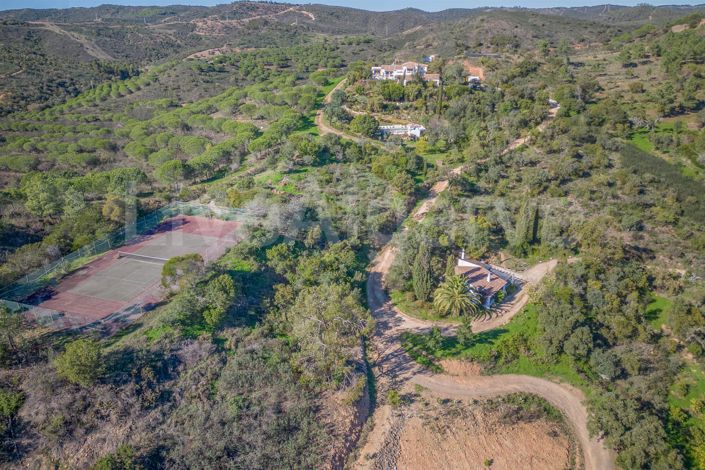 Image No.42-3 Bed House for sale