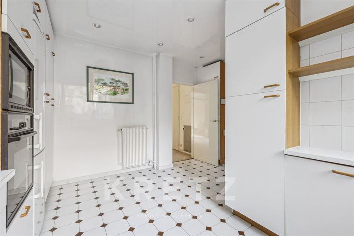 Image No.17-2 Bed Apartment for sale