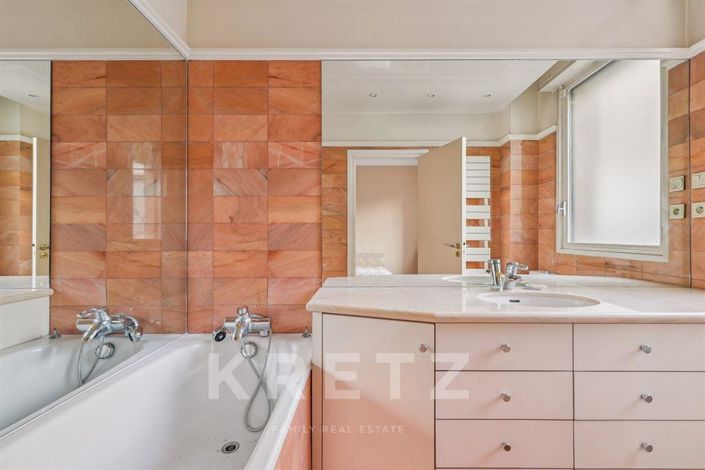 Image No.19-2 Bed Apartment for sale