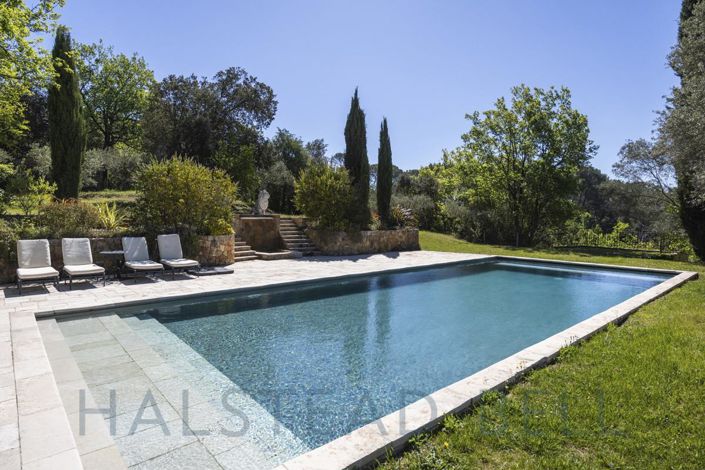 Image No.35-11 Bed House for sale