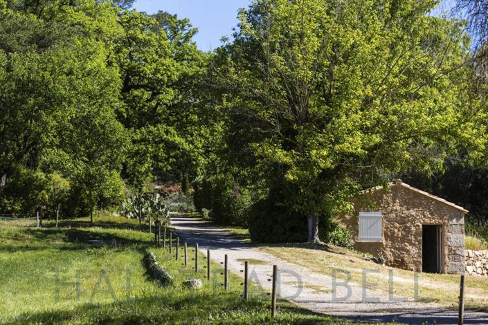 Image No.47-11 Bed House for sale