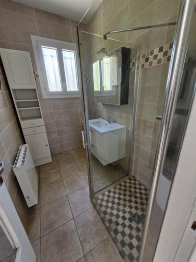 Image No.7-2 Bed House for sale