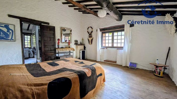 Image No.19-4 Bed House for sale