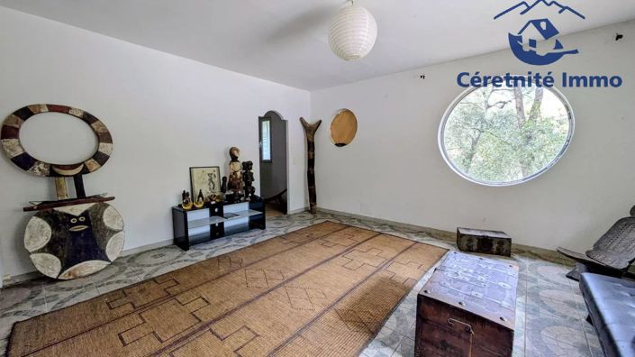 Image No.29-4 Bed House for sale