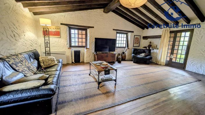 Image No.3-4 Bed House for sale