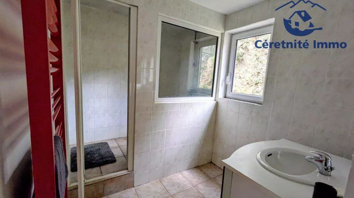 Image No.35-4 Bed House for sale