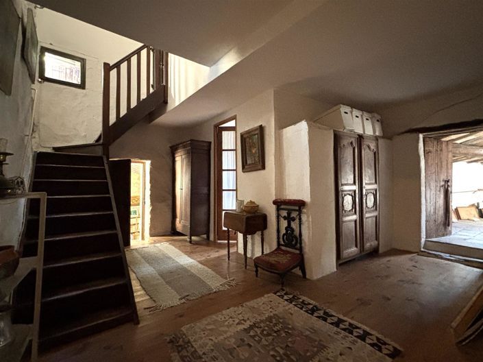 Image No.10-House for sale