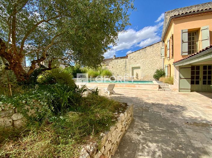 Image No.1-5 Bed House for sale