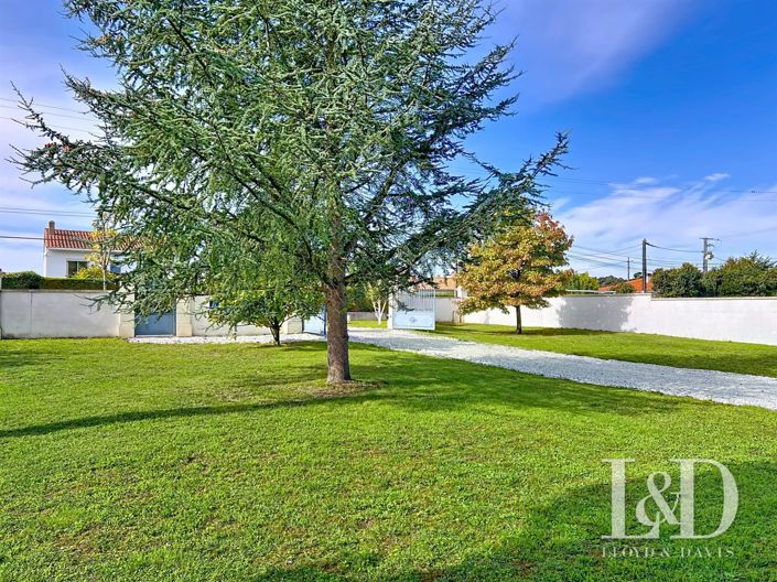 Image No.10-4 Bed House for sale