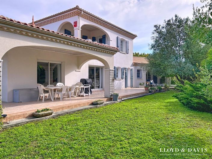 Image No.10-4 Bed House for sale