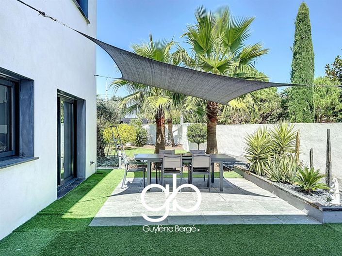 Image No.27-4 Bed House for sale