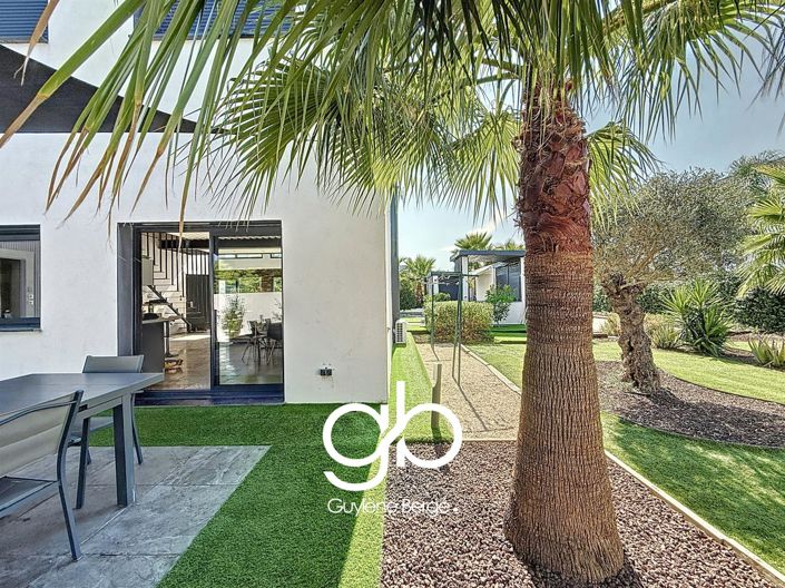 Image No.28-4 Bed House for sale