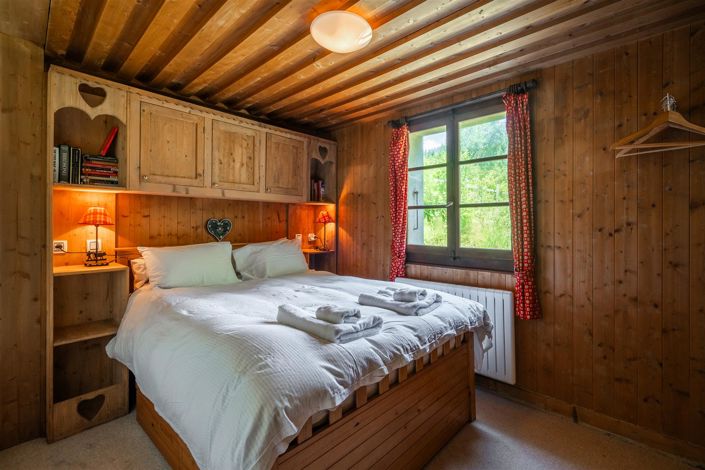 Image No.17-4 Bed House for sale