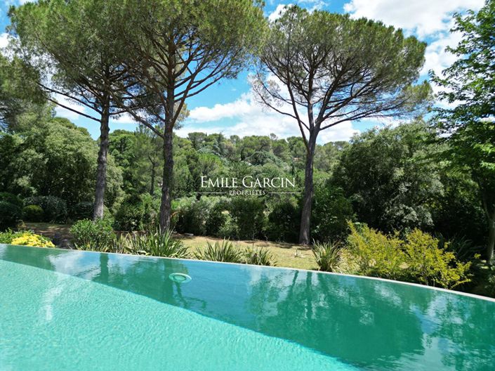 Image No.5-7 Bed House for sale