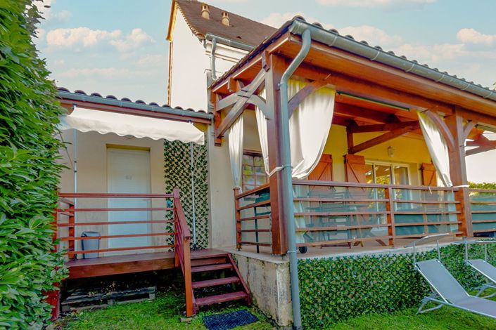 Image No.4-2 Bed House for sale