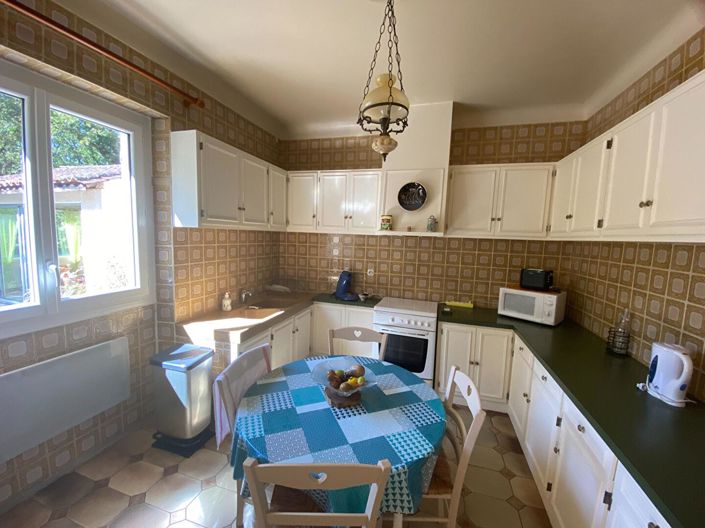 Image No.2-3 Bed House for sale