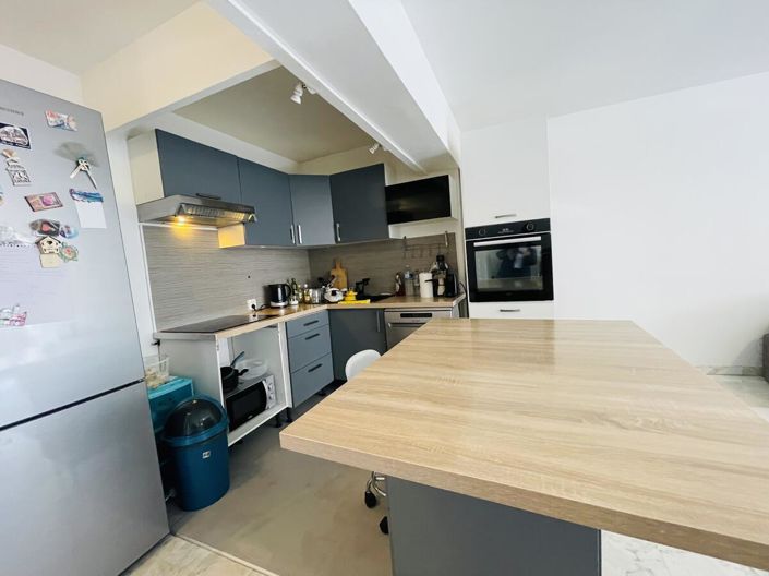 Image No.3-3 Bed Apartment for sale