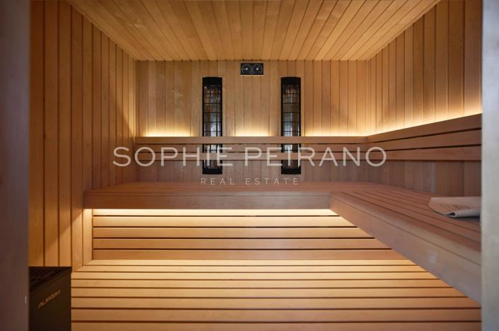 Image No.14-6 Bed House for sale