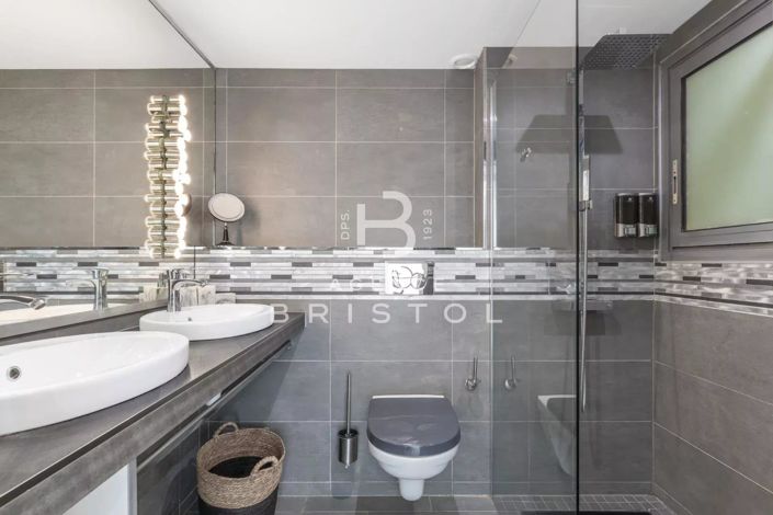 Image No.9-1 Bed Apartment for sale