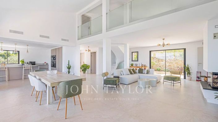 Image No.3-7 Bed House for sale